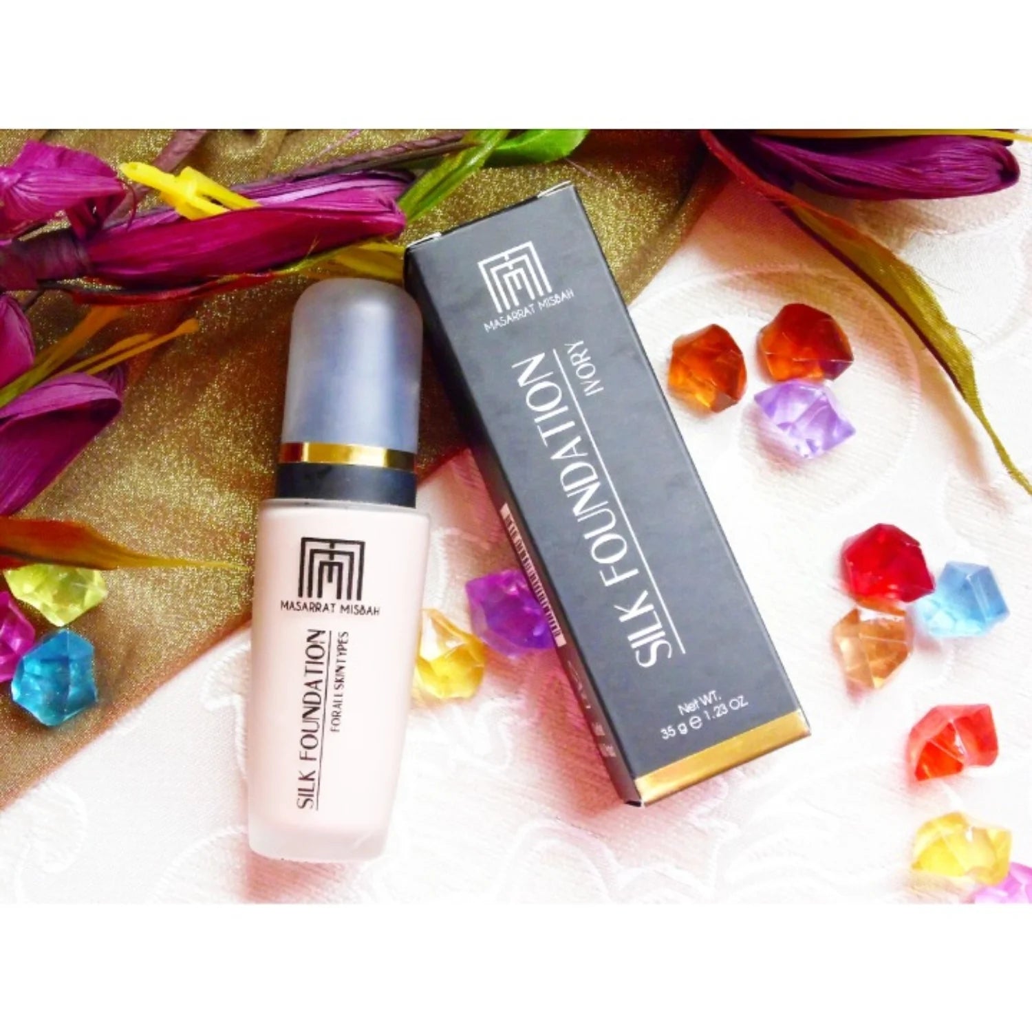 Masarrat Misbah Silk Foundation 35ml | Oil Control Moisturizing Soft-Matte Long-Wear Base - Essence Trove