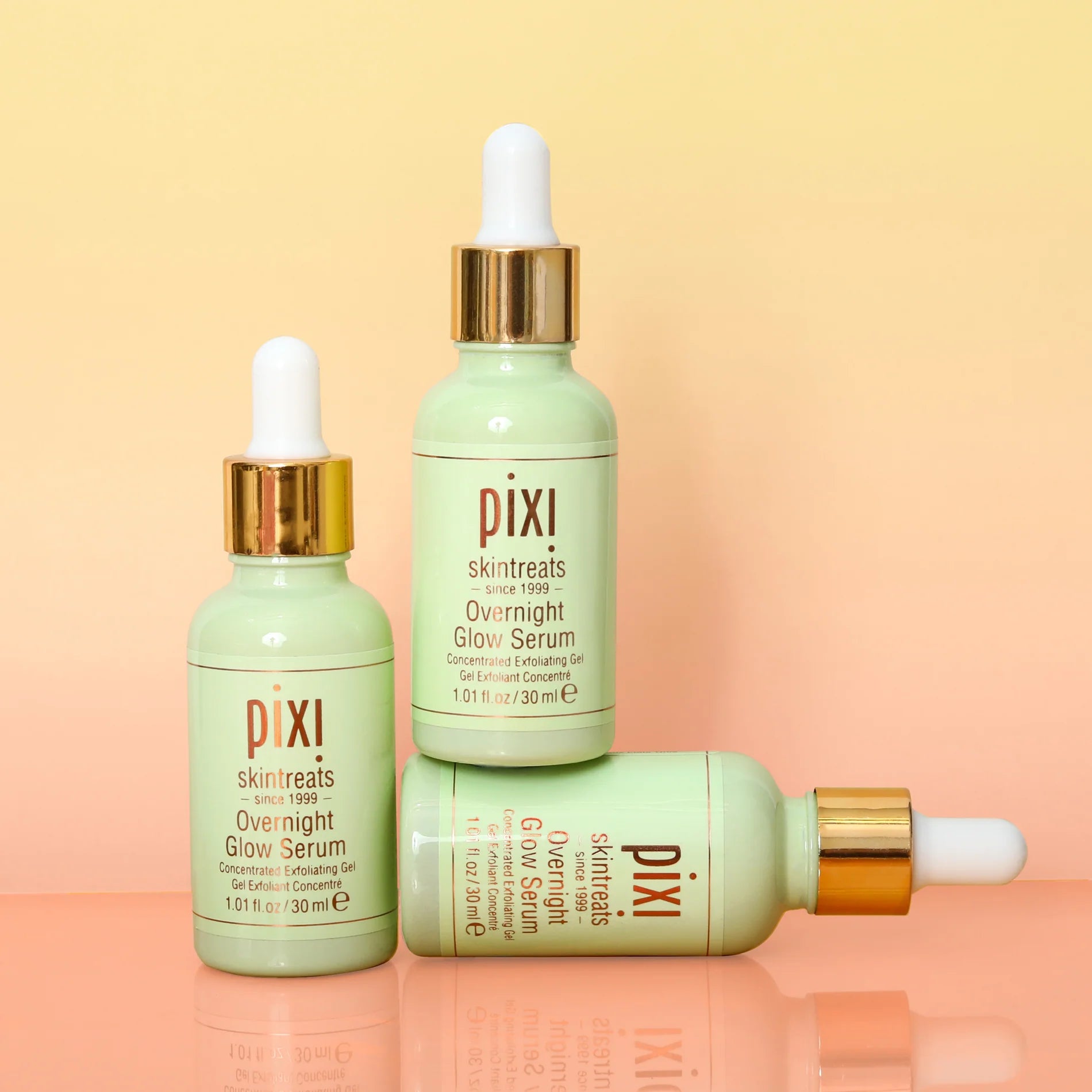 Pixi Overnight Glow Serum 30ml Exfoliating Brightening Serum with 10% Glycolic Acid and Vitamins - Essence Trove